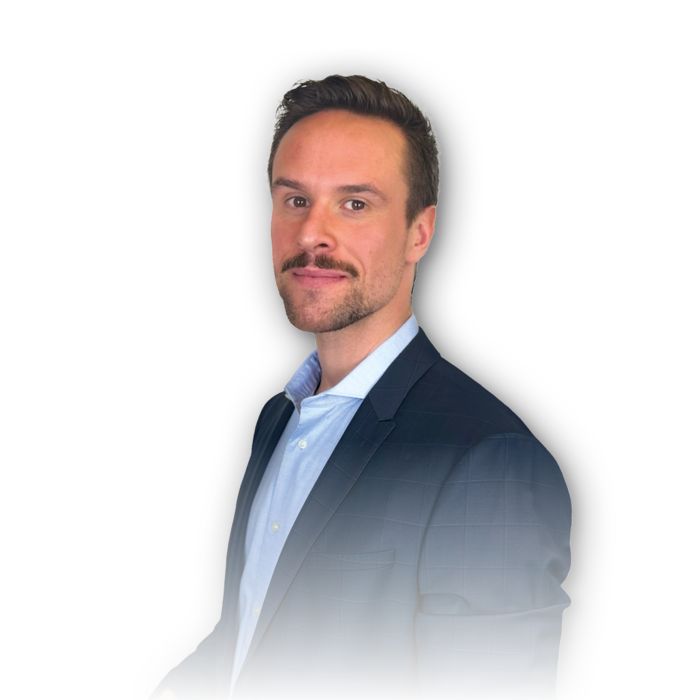 Portrait von Maximilian Baas, Bewerbungstrainer bei C-Suite Executive Bewerbungstraining