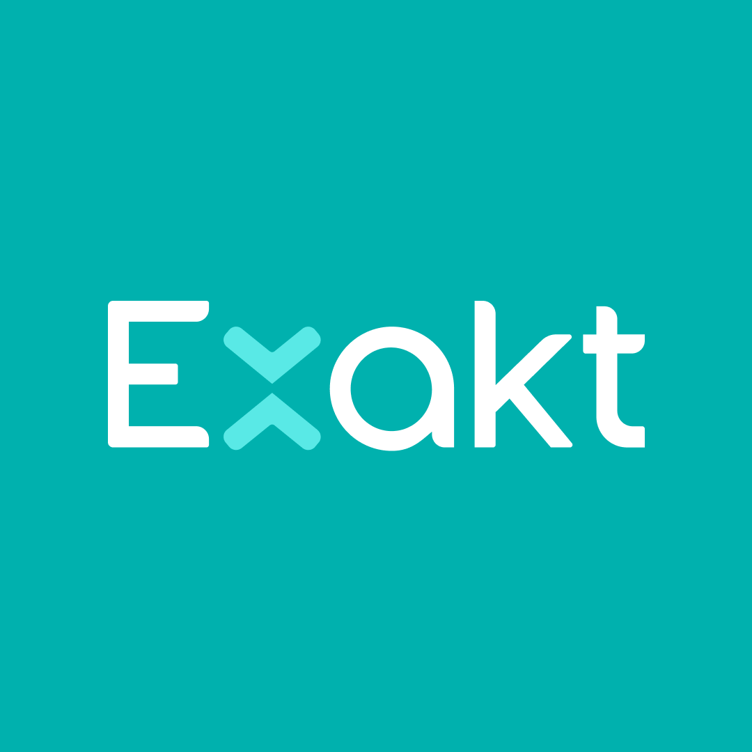 Exakt logo - 1080x1080 (turquoise background) (1)-1080x1080.png