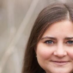 Kristina Foto-250x250.jpg