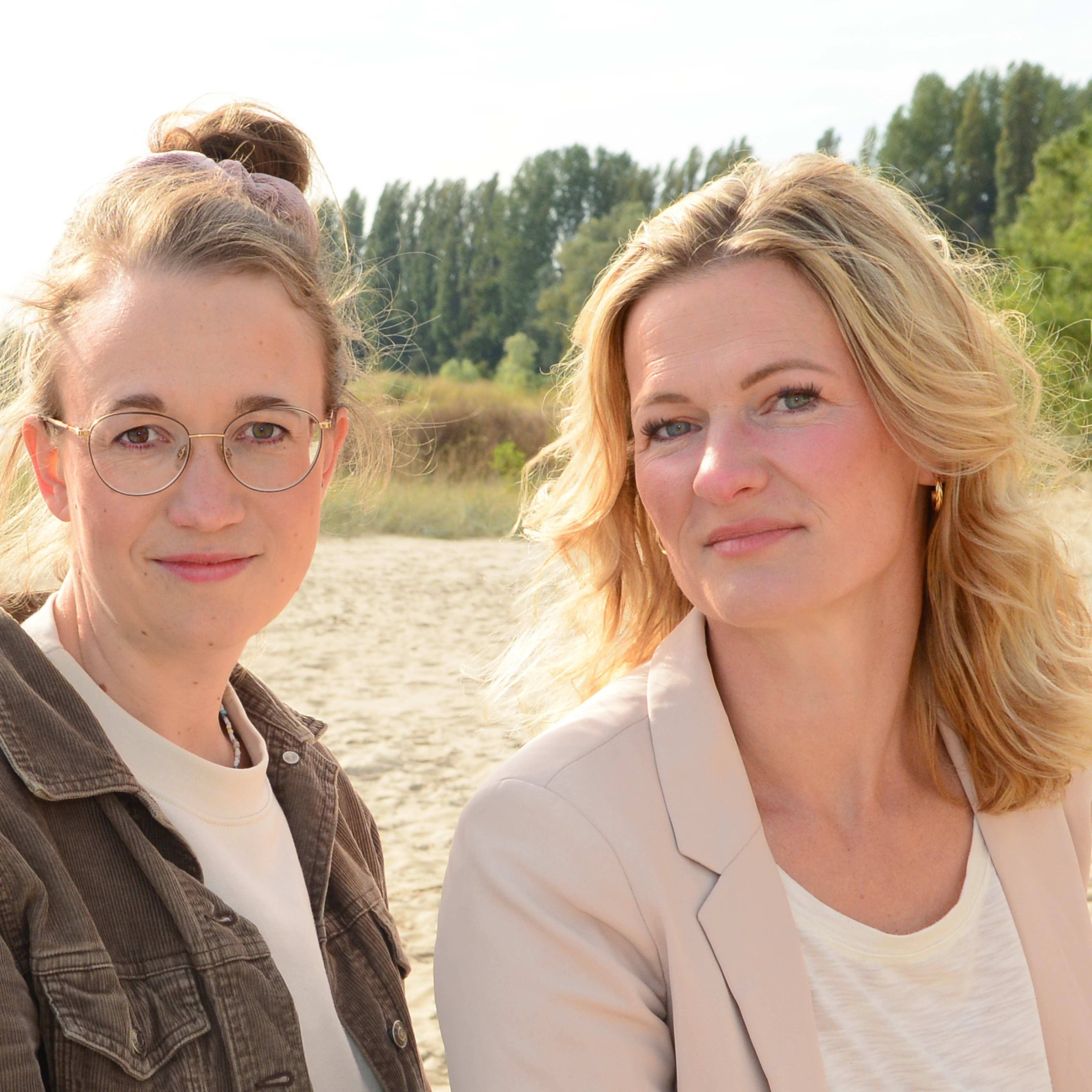 Nina und Dana-4000x4000.jpg