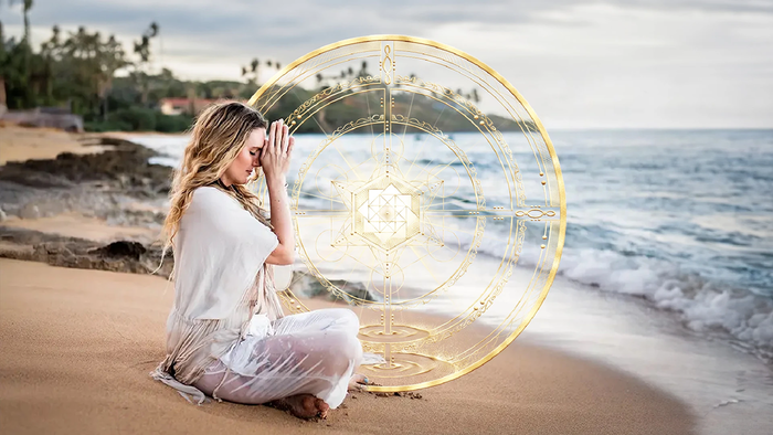 Lia Keycode Sitting on the beach