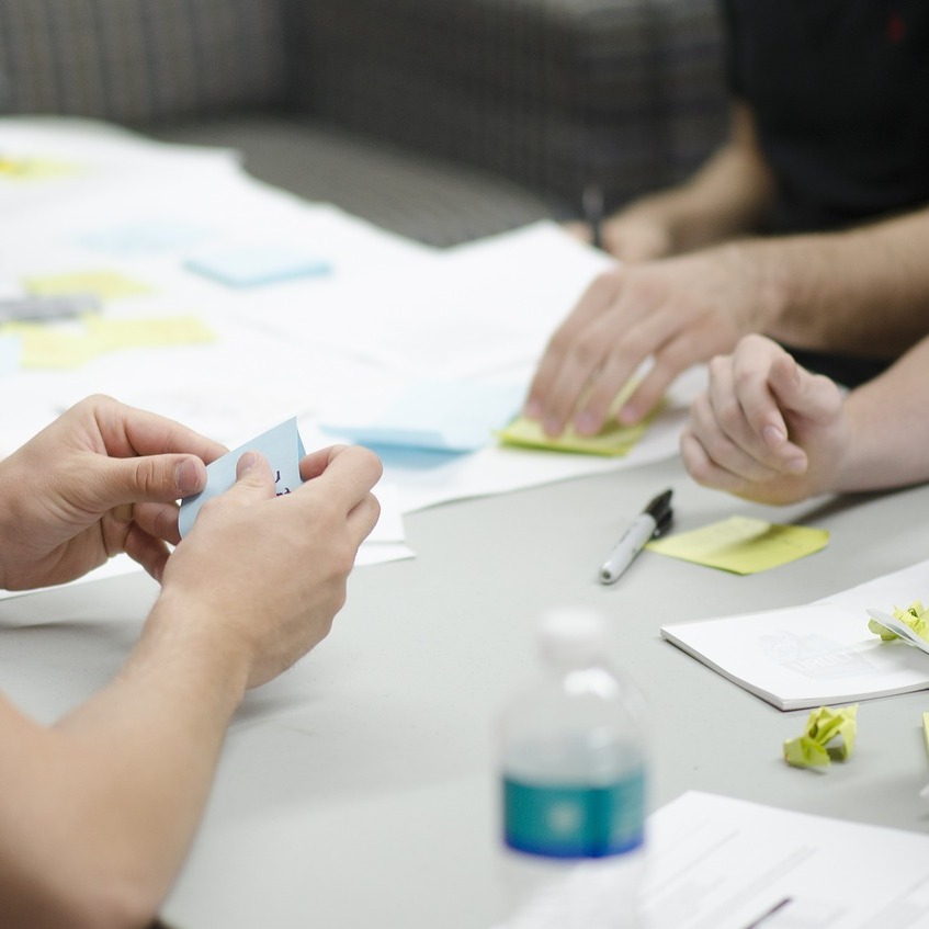 startup-593343_1280-847x847.jpg
