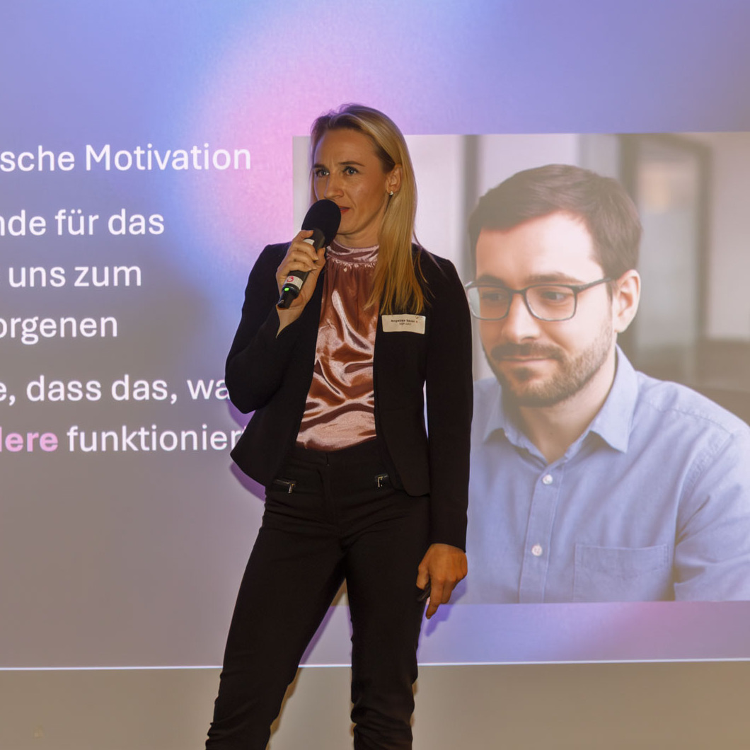 BVMID_Leadersforum_36A0209-1060x1060.jpg