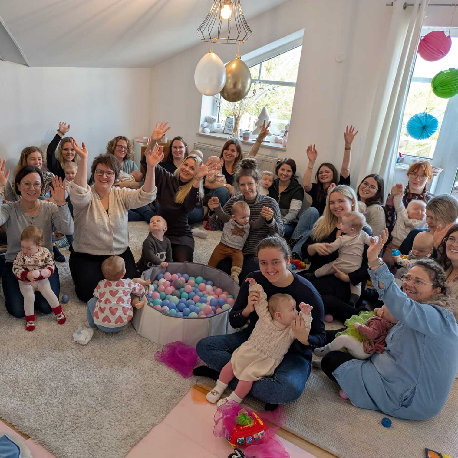 Mütter mit Babys im Babbel-Treff Künzell