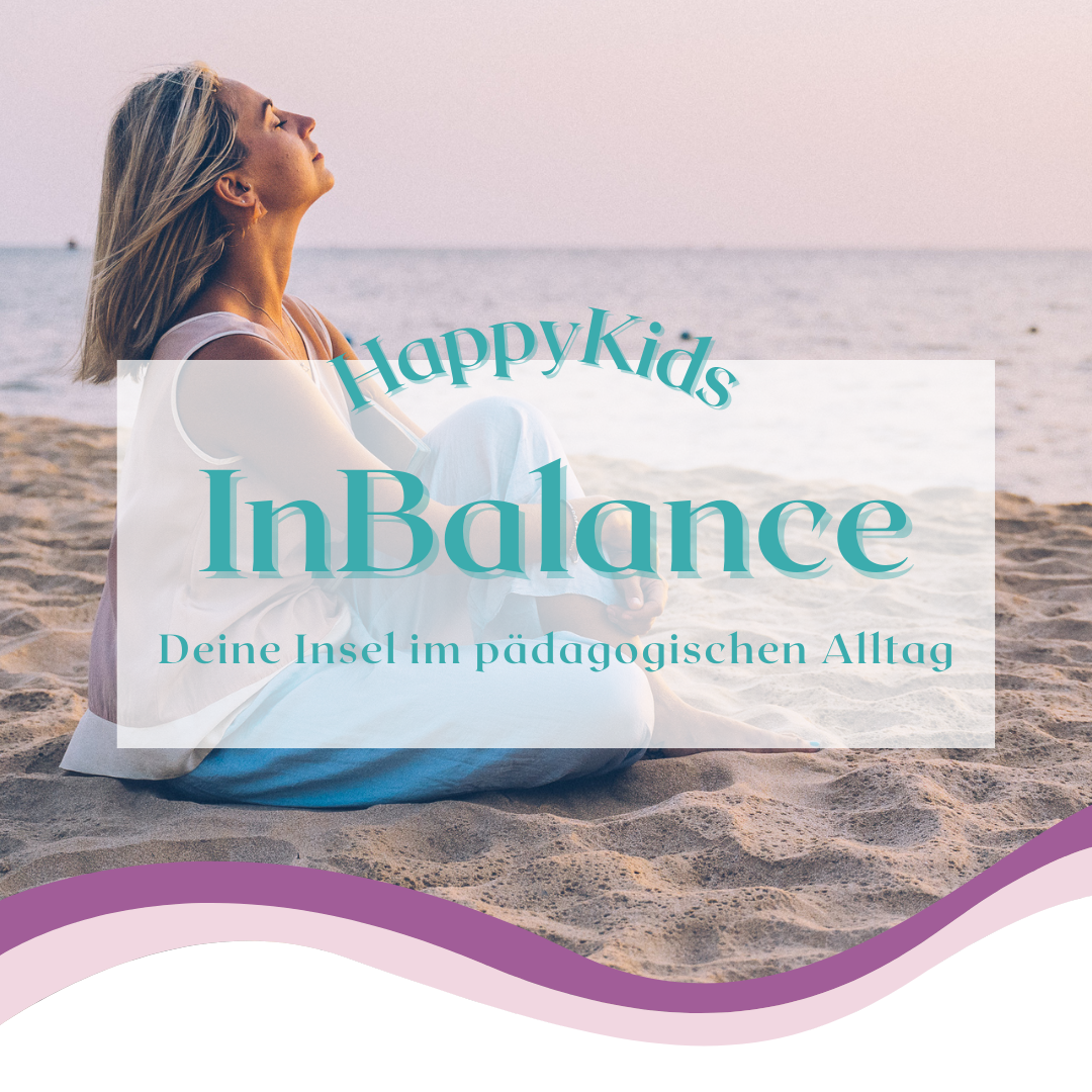 Frau am Strand, Schriftzug Happykids In Balance