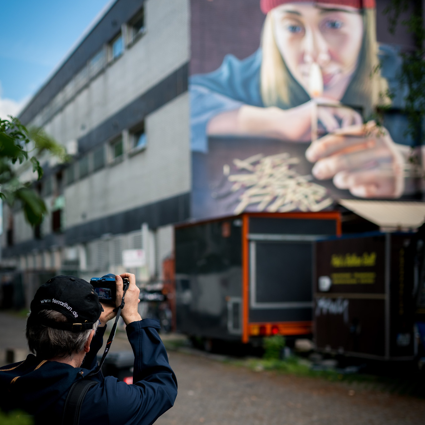 2025-04-19 43 Fotowalk Ehrenfeld Geburtstag 0001-1362x1362.jpg